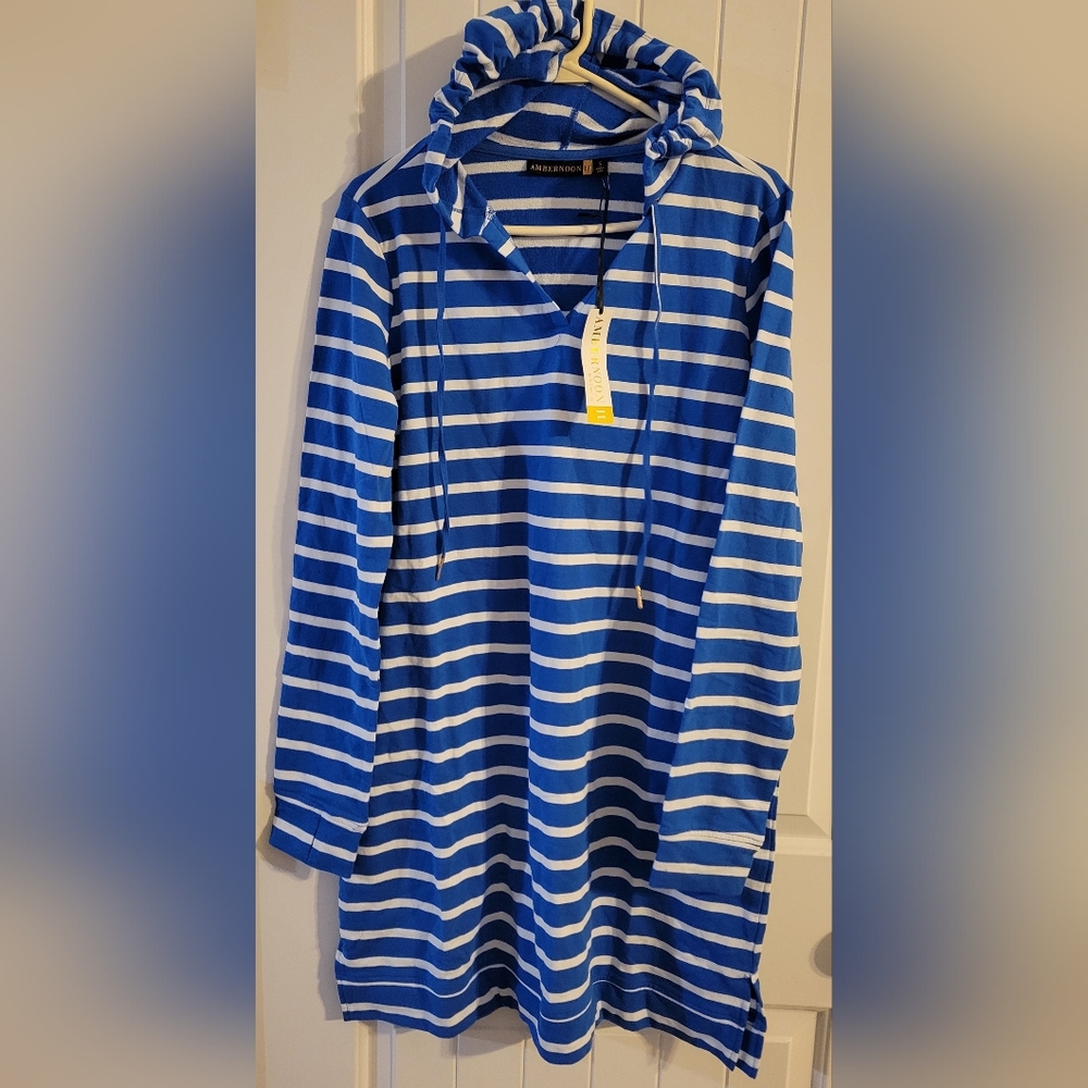 Ambernoon each Cover Up Cotton Terry Oversized NWT Oversized Size Small ❤️